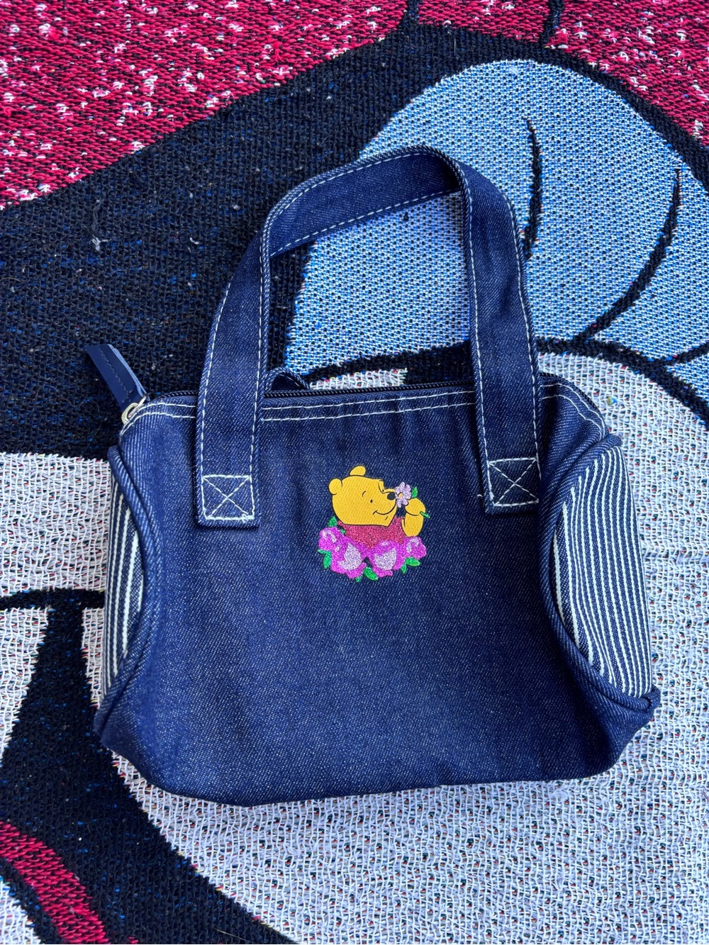 VINTAGE Y2K DISNEY POOH BEAR GRAPHIC DENIM BABY BARREL ZIP BAG CUTE RARE